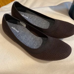 NWOB Brown Allbirds Flats 9.5 Tree Breezers